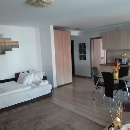 Apartament Marcel - Coresi Mall Брашов Экстерьер фото